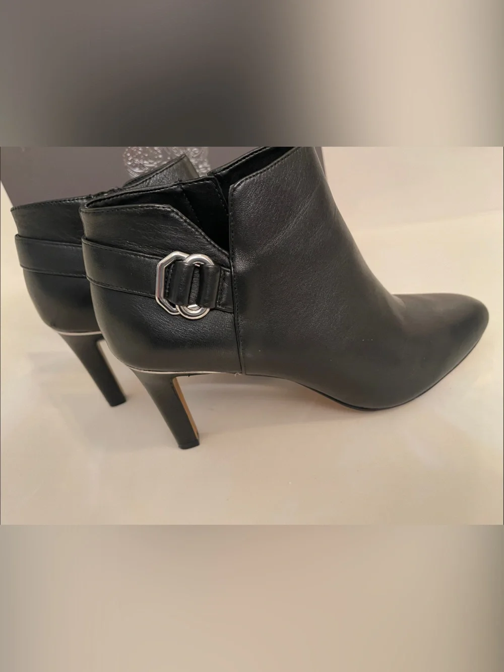 Vince Camuto Black Leather  Booties